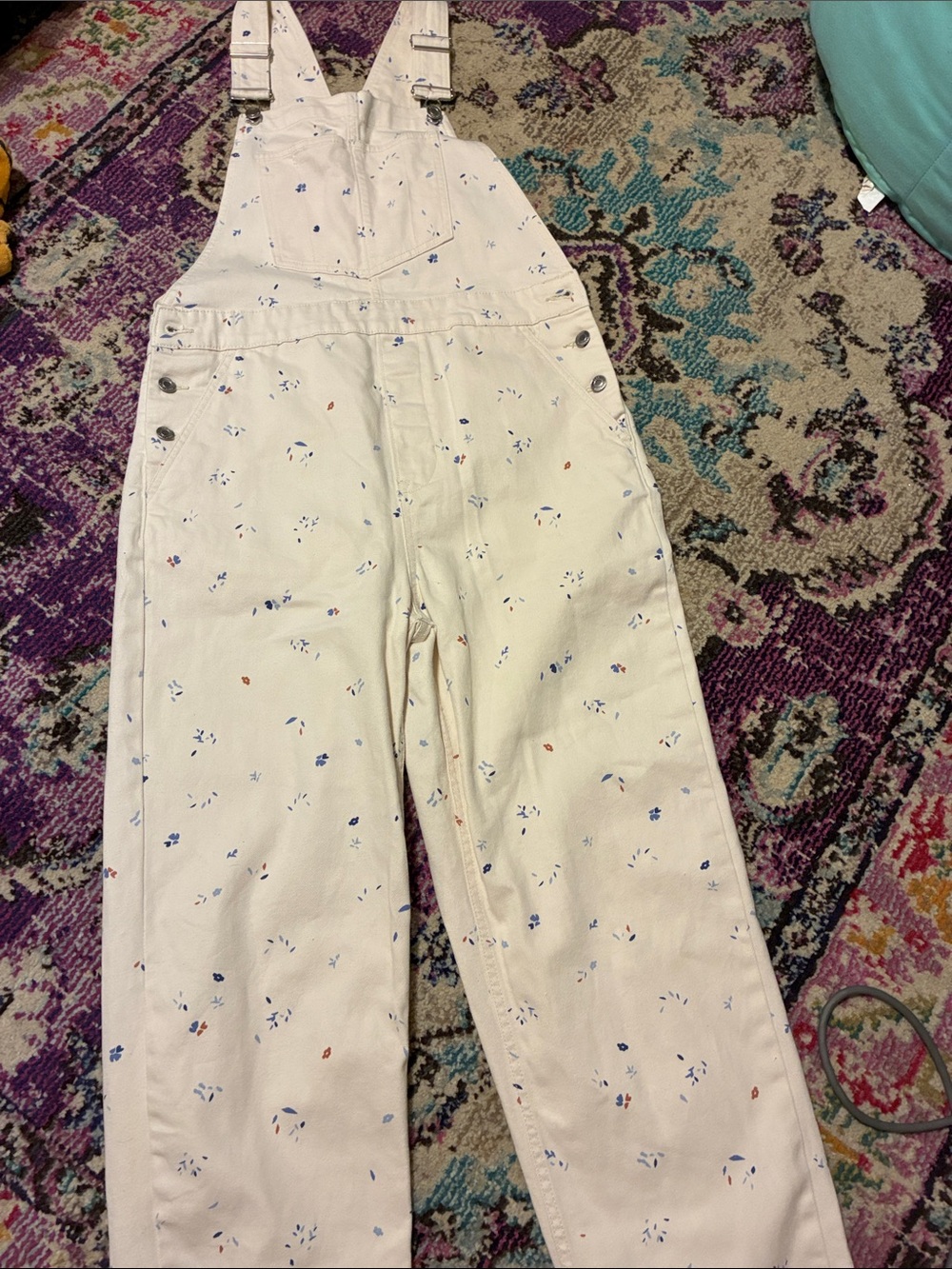 Free Assembly overalls in size medium